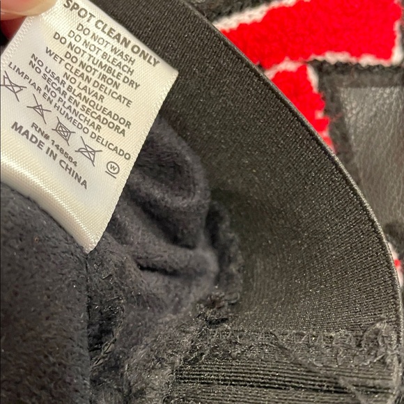 AKIRA Black Logo Tag Crewneck Sweatshirt - Picture 5 of 6